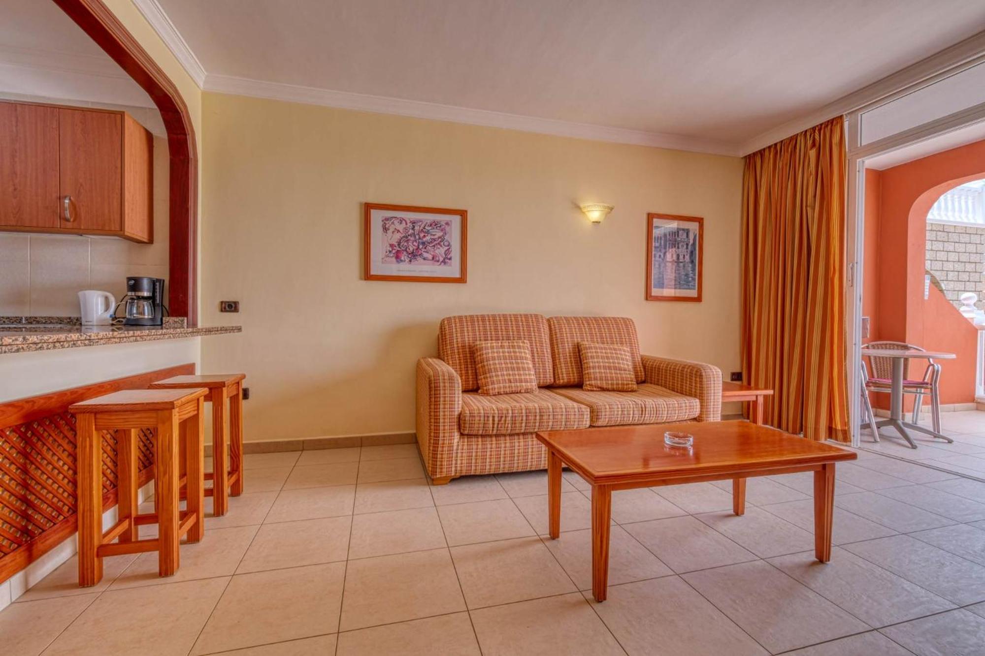 Apartamentos Callaomar Callao Salvaje Bagian luar foto